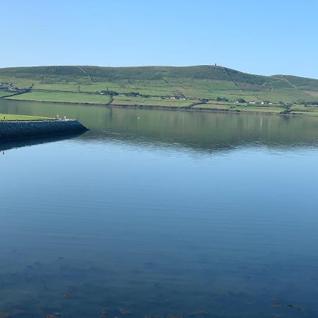 Dingle Harbour Nights Hotel Exterior photo